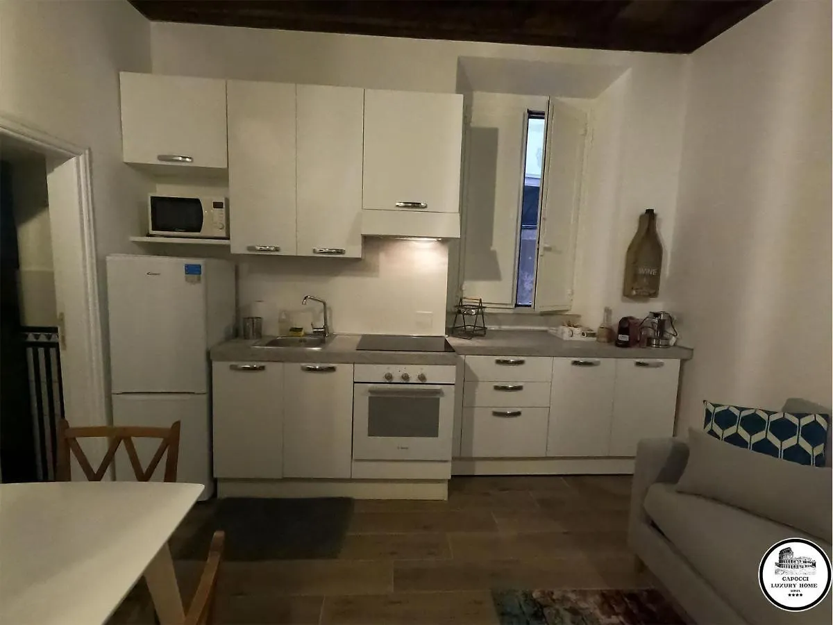 Apartment Capocci Luxury Home Rome